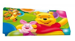NAPPE PLASTIQUE WINNIE L'OURSON
